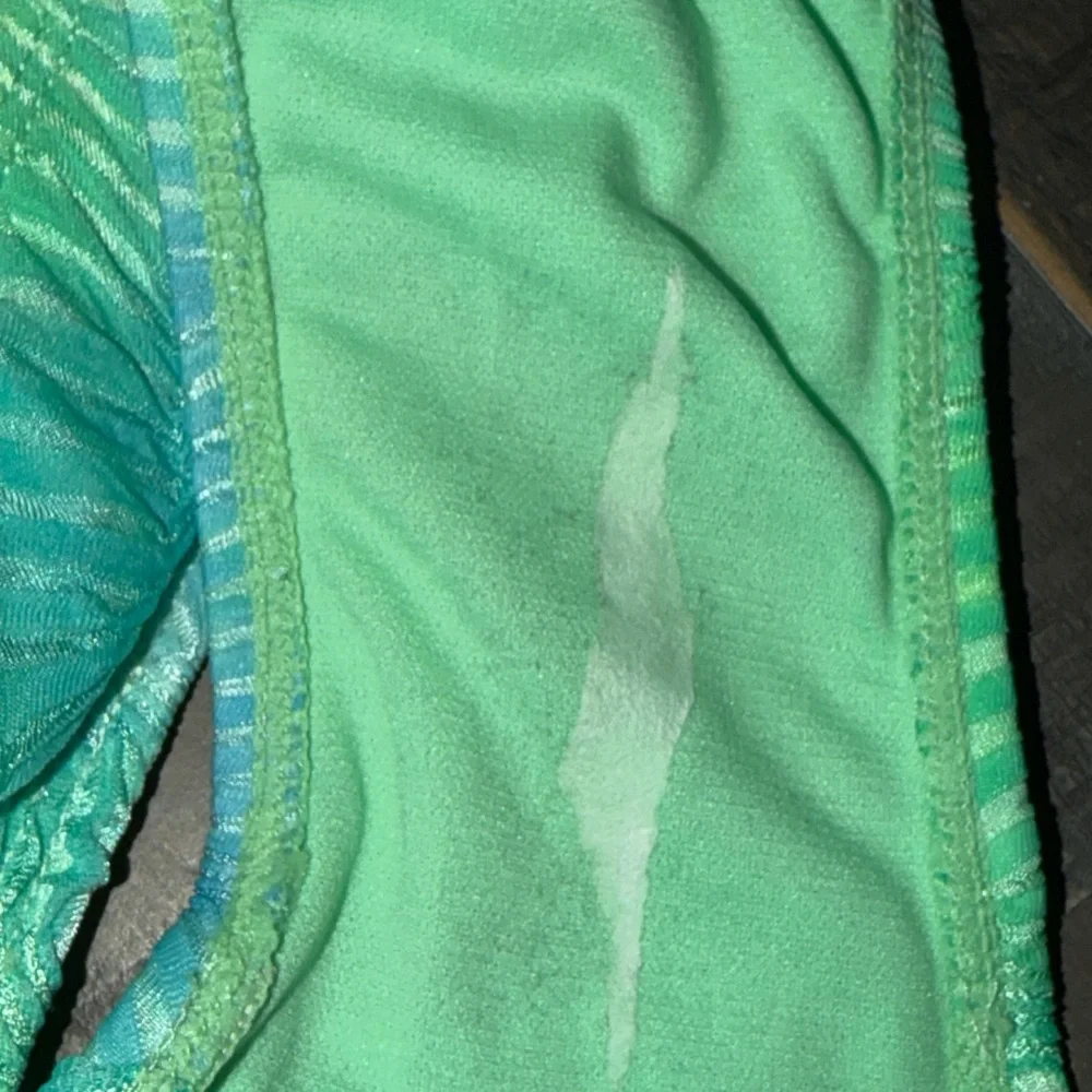 Women's‎ plus size no boundaries size 20 2X Green and Blue Pattern Swimsuit